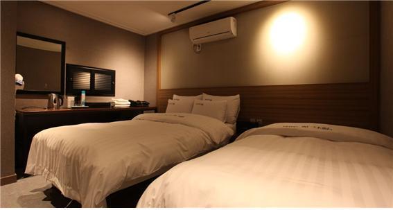 Motel Gangnam Blanc 3*
